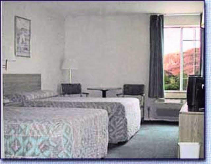 Moab Gateway Inn At Arches Nat'L Park Exteriér fotografie